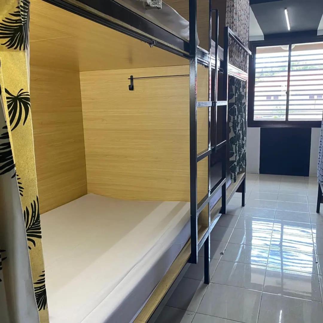 Innbox Hostel 索龙 外观 照片