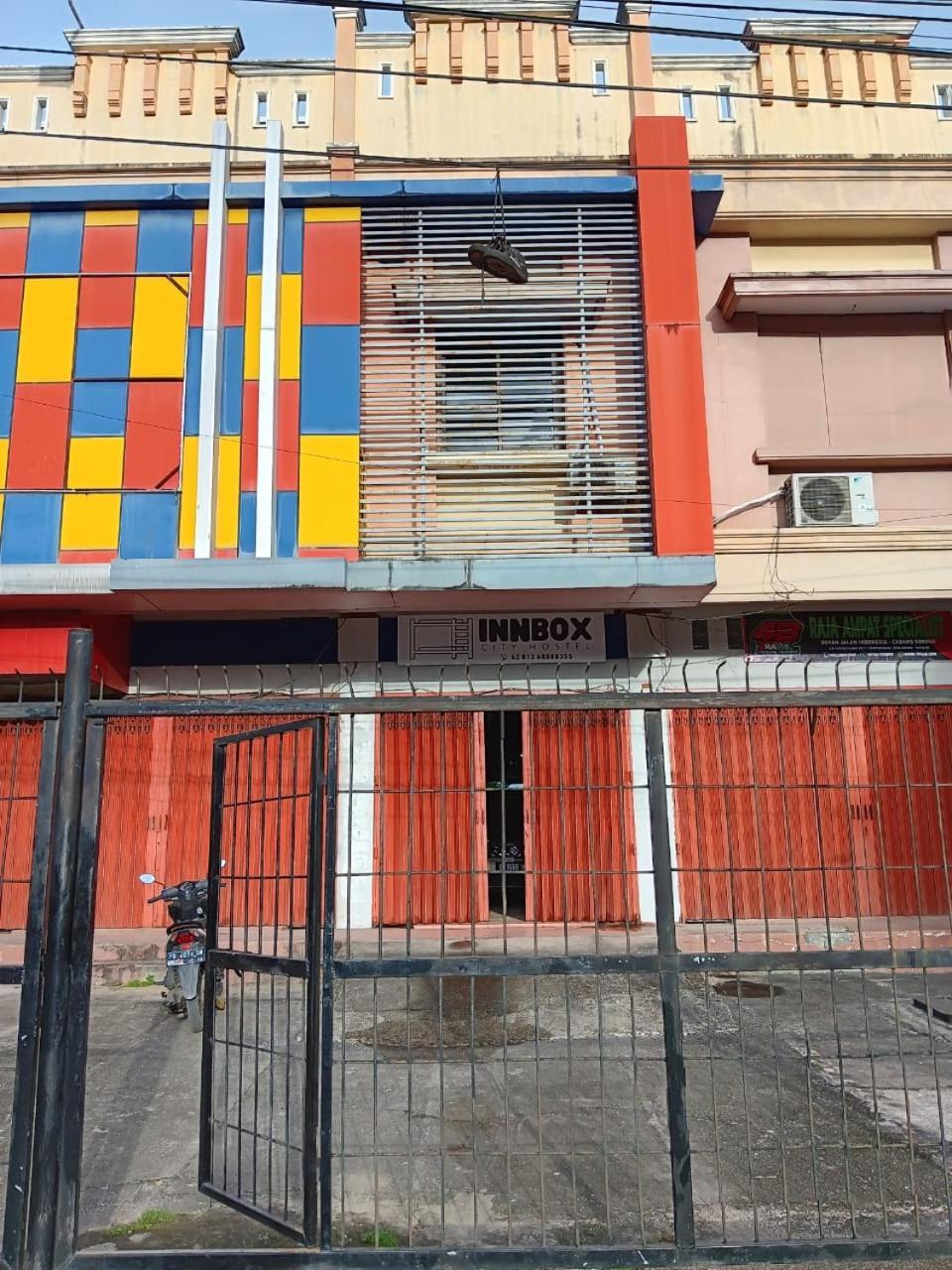 Innbox Hostel 索龙 外观 照片