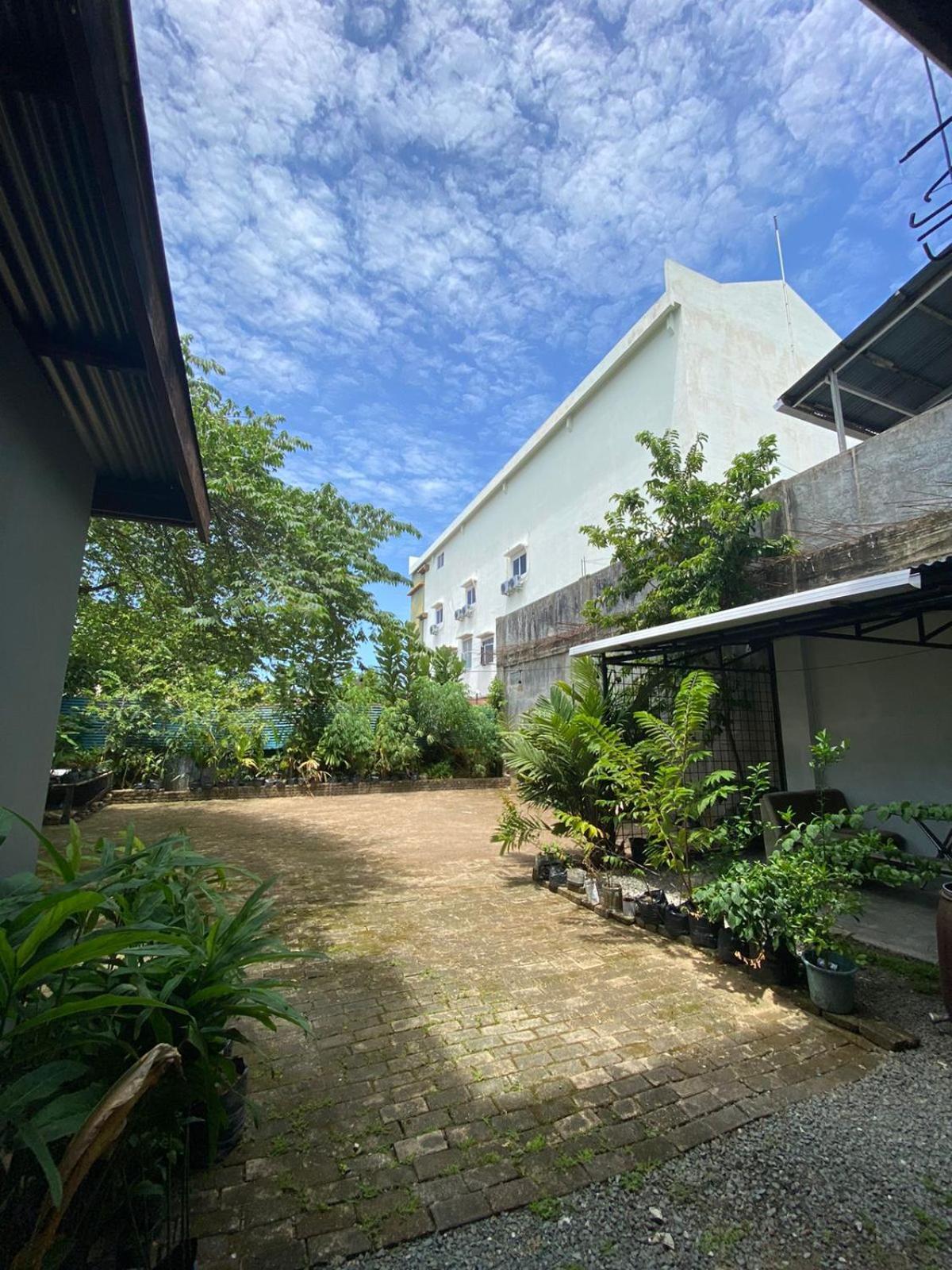 Innbox Hostel 索龙 外观 照片