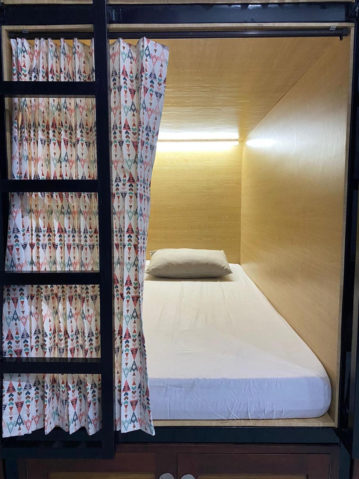 Innbox Hostel 索龙 外观 照片